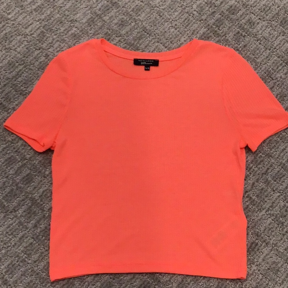 New Look Cropped Tee
